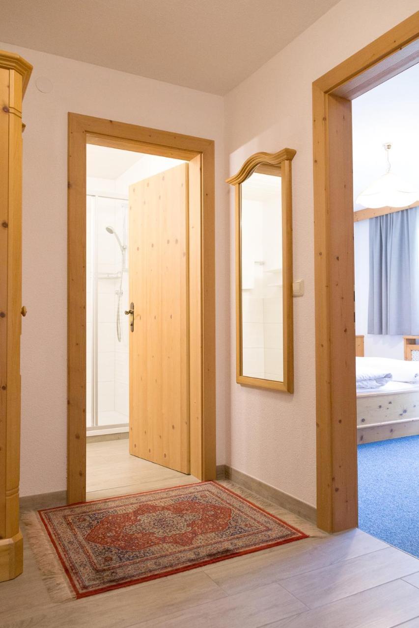 Pension Peter Neustift im Stubaital Exterior photo