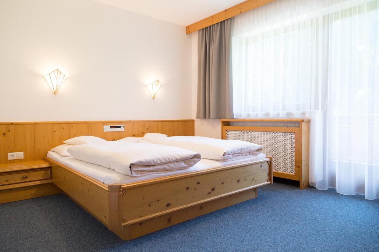 Pension Peter Neustift im Stubaital Exterior photo